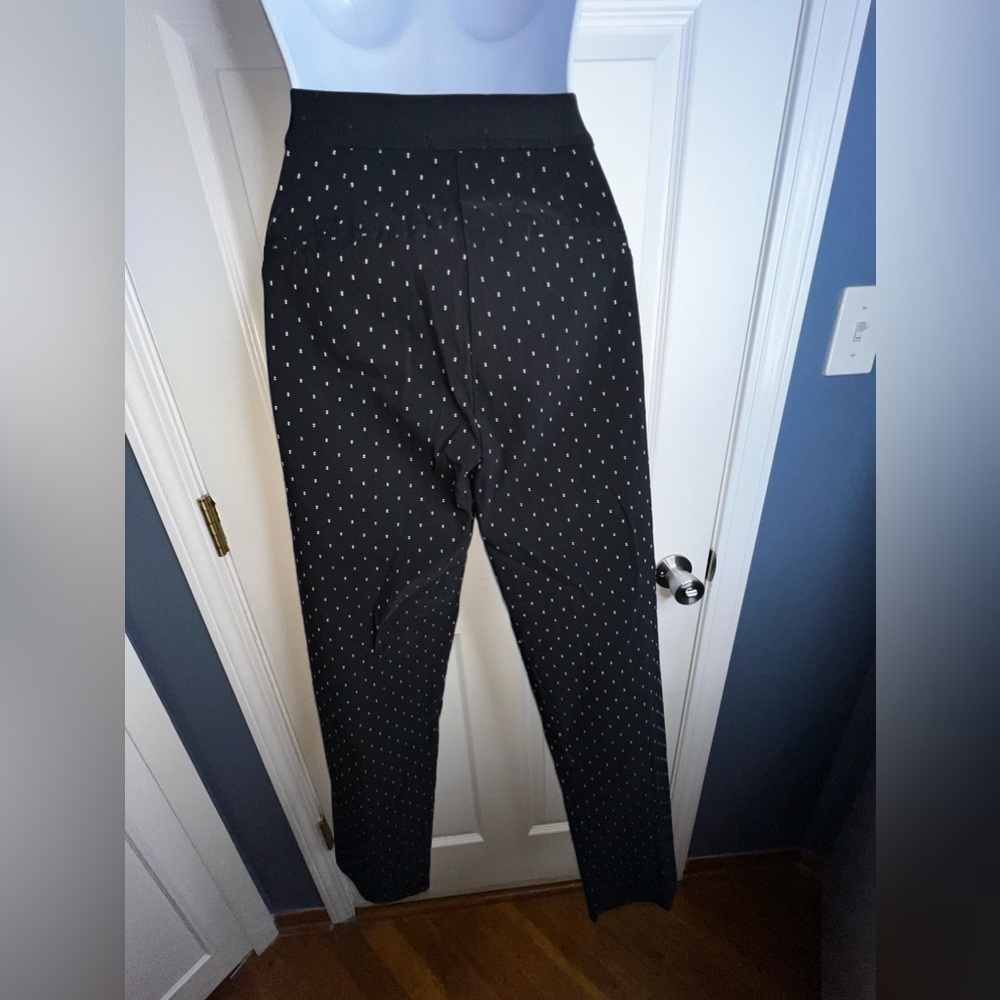 NWOT Izod Women’s 4 Black White Dot Stretch Crop Capri Trouser Dress Pants S - Picture 12 of 14